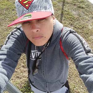 Meet your Posher, Yaira